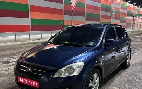 KIA cee'd I рестайлинг, 2007 год, 670 000 рублей, 1 фотография