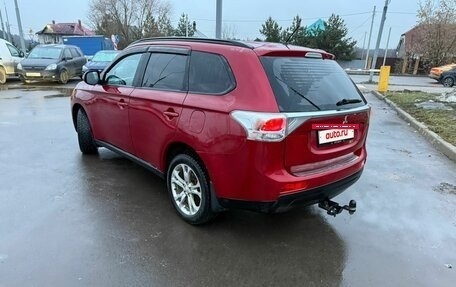 Mitsubishi Outlander III рестайлинг 3, 2013 год, 1 165 000 рублей, 3 фотография