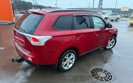 Mitsubishi Outlander III рестайлинг 3, 2013 год, 1 165 000 рублей, 2 фотография