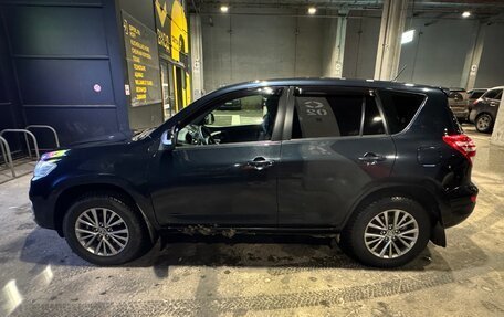 Toyota RAV4, 2011 год, 1 900 000 рублей, 4 фотография