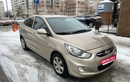 Hyundai Solaris II рестайлинг, 2013 год, 840 000 рублей, 3 фотография