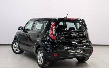 KIA Soul II рестайлинг, 2018 год, 1 440 000 рублей, 7 фотография