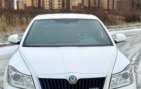 Skoda Octavia RS, 2011 год, 1 490 000 рублей, 8 фотография