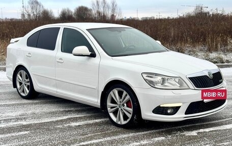 Skoda Octavia RS, 2011 год, 1 490 000 рублей, 9 фотография