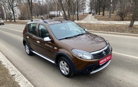 Renault Sandero I, 2013 год, 550 000 рублей, 1 фотография