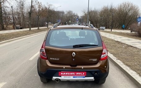 Renault Sandero I, 2013 год, 550 000 рублей, 6 фотография