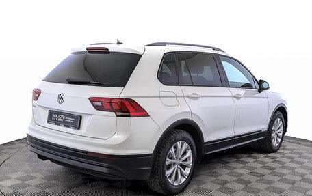 Volkswagen Tiguan II, 2018 год, 2 380 000 рублей, 5 фотография