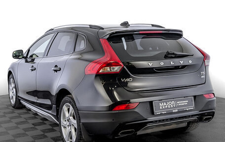 Volvo V40 II рестайлинг, 2013 год, 1 590 000 рублей, 7 фотография