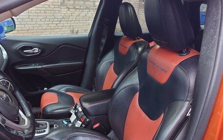 Jeep Cherokee, 2014 год, 1 350 000 рублей, 10 фотография