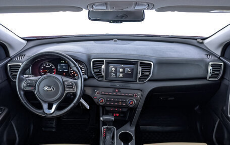 KIA Sportage IV рестайлинг, 2018 год, 2 450 000 рублей, 14 фотография