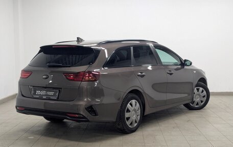 KIA cee'd III, 2019 год, 1 800 000 рублей, 3 фотография