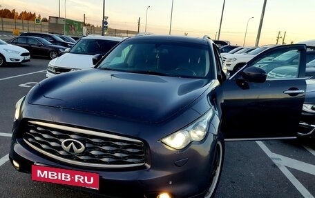 Infiniti FX II, 2011 год, 1 600 000 рублей, 4 фотография