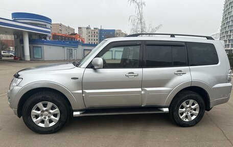 Mitsubishi Pajero IV, 2019 год, 3 690 000 рублей, 2 фотография