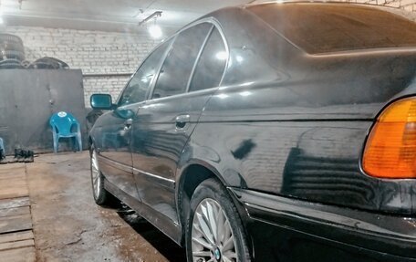 BMW 5 серия, 1998 год, 800 000 рублей, 3 фотография