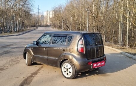 KIA Soul I рестайлинг, 2011 год, 800 000 рублей, 3 фотография