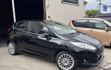 Ford Fiesta, 2015 год, 723 000 рублей, 7 фотография