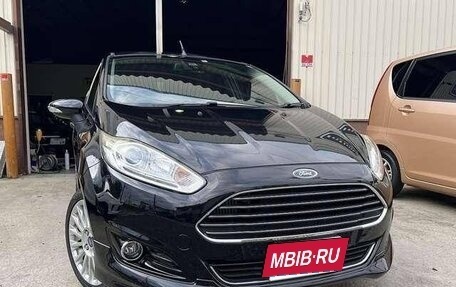 Ford Fiesta, 2015 год, 723 000 рублей, 13 фотография