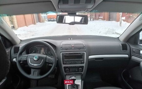 Skoda Octavia, 2011 год, 965 000 рублей, 17 фотография