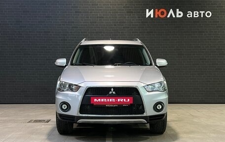 Mitsubishi Outlander III рестайлинг 3, 2010 год, 1 495 000 рублей, 2 фотография