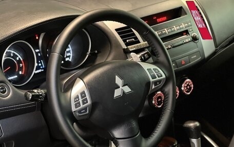 Mitsubishi Outlander III рестайлинг 3, 2010 год, 1 495 000 рублей, 8 фотография