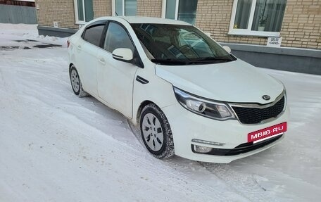 KIA Rio III рестайлинг, 2015 год, 725 000 рублей, 4 фотография