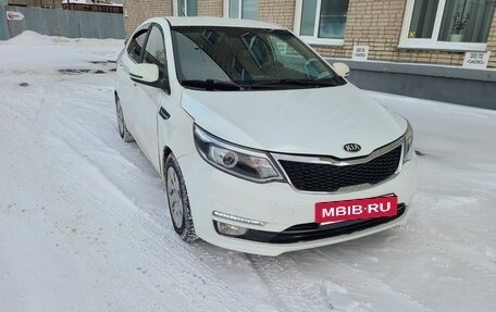 KIA Rio III рестайлинг, 2015 год, 725 000 рублей, 2 фотография