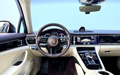 Porsche Panamera II рестайлинг, 2021 год, 20 120 000 рублей, 14 фотография