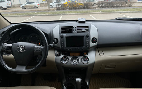 Toyota RAV4, 2010 год, 1 550 000 рублей, 14 фотография