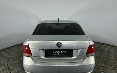 Volkswagen Polo VI (EU Market), 2011 год, 750 000 рублей, 3 фотография