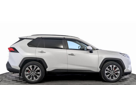 Toyota RAV4, 2019 год, 3 030 000 рублей, 4 фотография