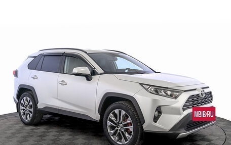 Toyota RAV4, 2019 год, 3 030 000 рублей, 3 фотография