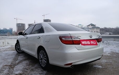 Toyota Camry, 2016 год, 2 500 000 рублей, 4 фотография