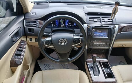 Toyota Camry, 2016 год, 2 500 000 рублей, 13 фотография