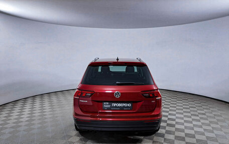 Volkswagen Tiguan II, 2017 год, 2 050 000 рублей, 10 фотография