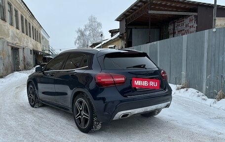 Mercedes-Benz GLA, 2018 год, 1 950 000 рублей, 8 фотография