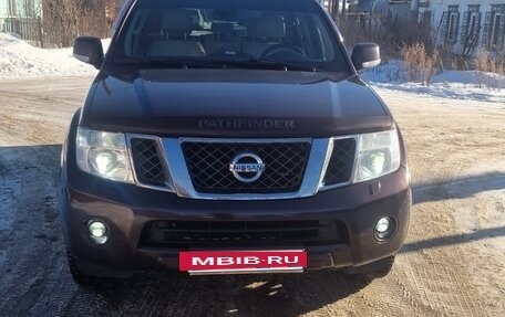 Nissan Pathfinder, 2012 год, 1 850 000 рублей, 3 фотография