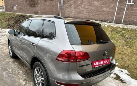 Volkswagen Touareg III, 2012 год, 2 300 000 рублей, 10 фотография