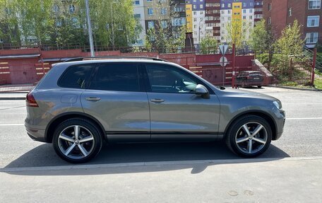 Volkswagen Touareg III, 2012 год, 2 300 000 рублей, 15 фотография