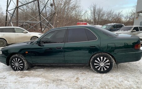 Toyota Camry, 1997 год, 350 000 рублей, 3 фотография