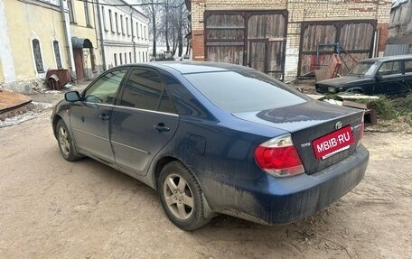 Toyota Camry V40, 2005 год, 900 000 рублей, 4 фотография