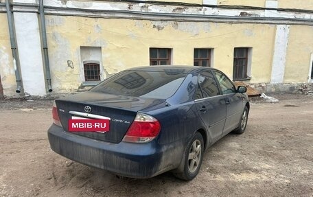 Toyota Camry V40, 2005 год, 900 000 рублей, 5 фотография