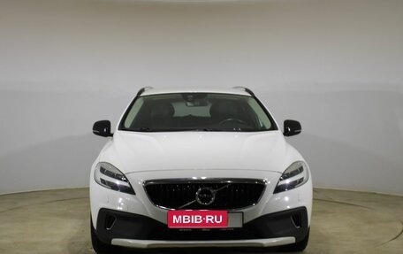 Volvo V40 Cross Country I, 2019 год, 2 050 000 рублей, 2 фотография