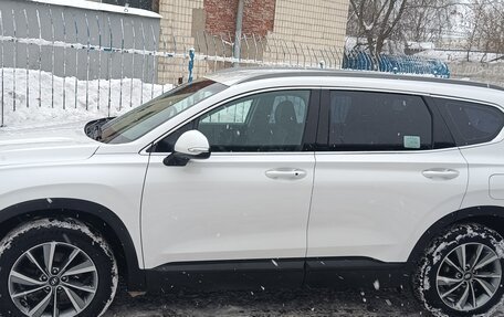 Hyundai Santa Fe IV, 2018 год, 2 950 000 рублей, 3 фотография