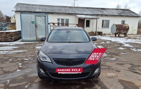 Opel Astra J, 2010 год, 700 000 рублей, 4 фотография