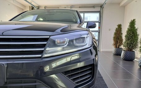 Volkswagen Touareg III, 2015 год, 2 600 000 рублей, 17 фотография