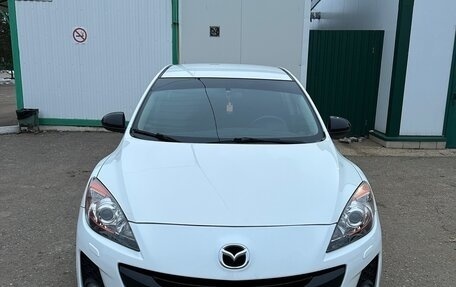 Mazda 3, 2013 год, 950 000 рублей, 2 фотография