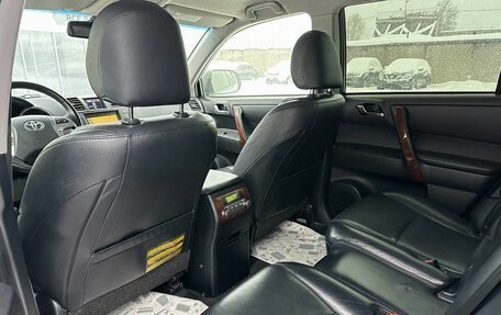 Toyota Highlander III, 2012 год, 2 050 000 рублей, 10 фотография