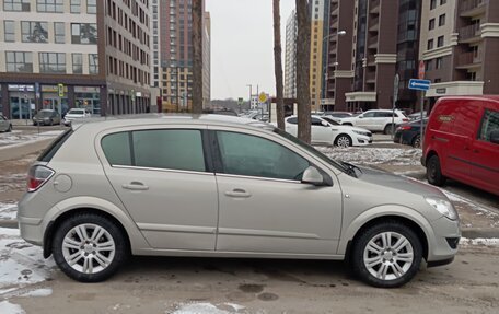 Opel Astra H, 2010 год, 910 000 рублей, 3 фотография