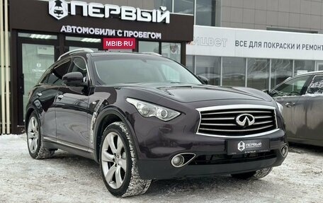 Infiniti FX II, 2012 год, 2 100 000 рублей, 3 фотография