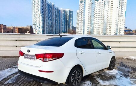 KIA Rio III рестайлинг, 2015 год, 700 000 рублей, 2 фотография